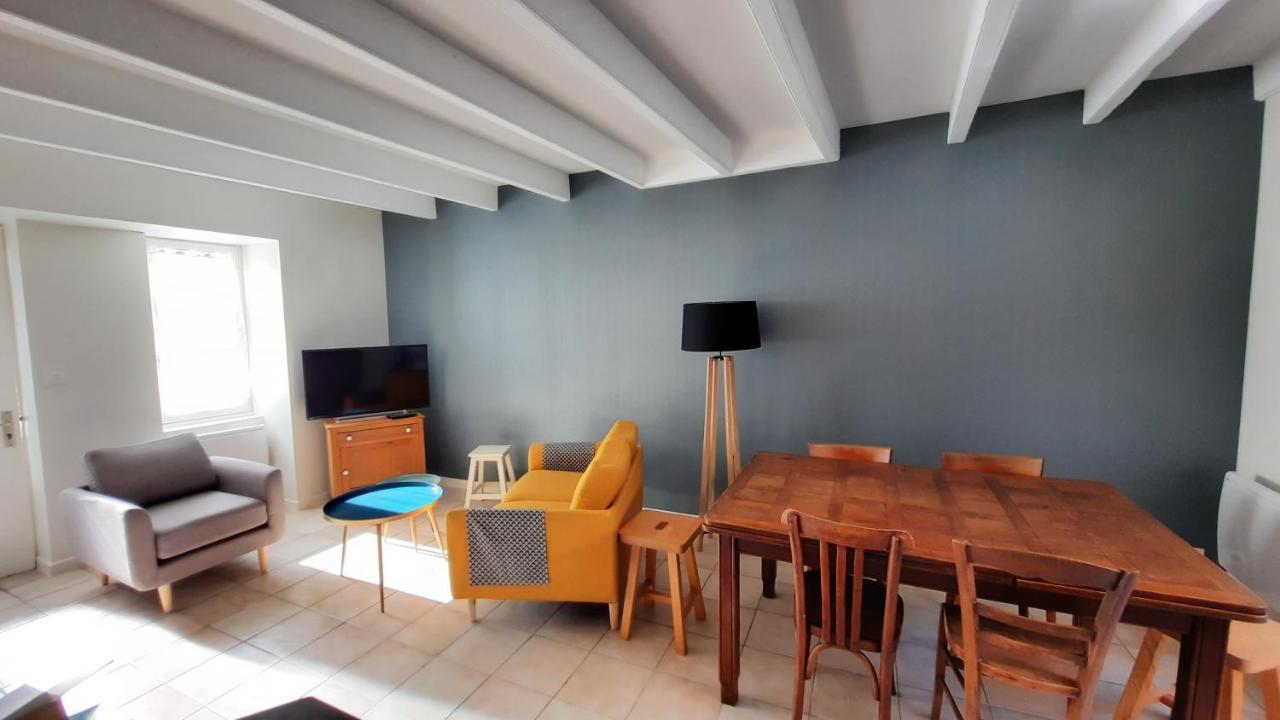Maison De Pecheur Renovee Avec Cour Proche Du Port Les Sables-dʼOlonne Εξωτερικό φωτογραφία