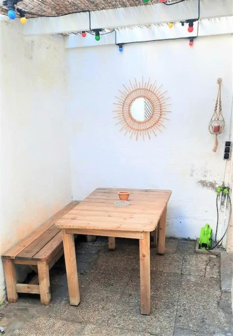 Maison De Pecheur Renovee Avec Cour Proche Du Port Les Sables-dʼOlonne Εξωτερικό φωτογραφία